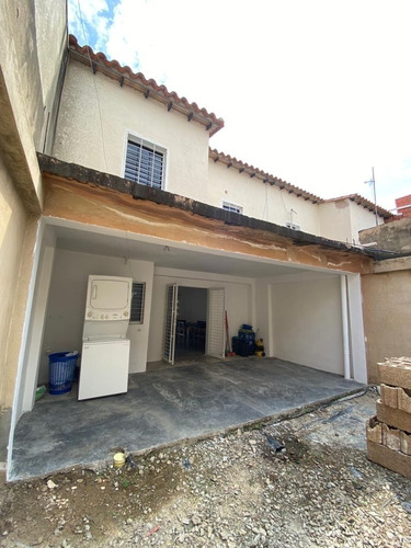 Imagen 3 de 10 de Marisol Castro Vende Townhouse En Villas De San Rafael | Pueblo De San Diego |carabobo | Foth-mu2 Marisol 04244923040