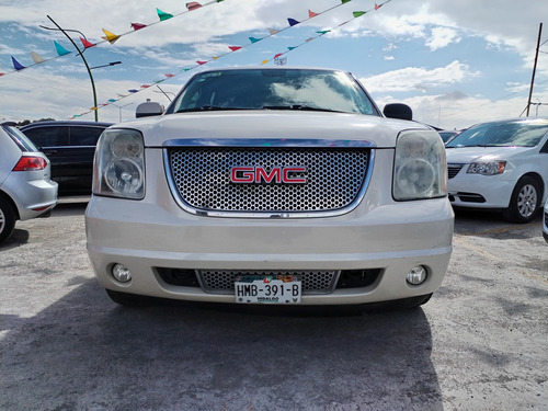GMC Yukon 6.2 C Denali 403 Hp 4x4 At