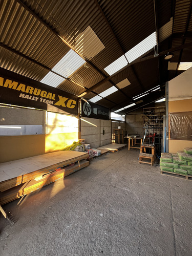 Local Comercial En Arriendo Con Tremenda Ubicación