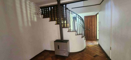Venta Casa Amplia Las Condes Excelente Ubicación