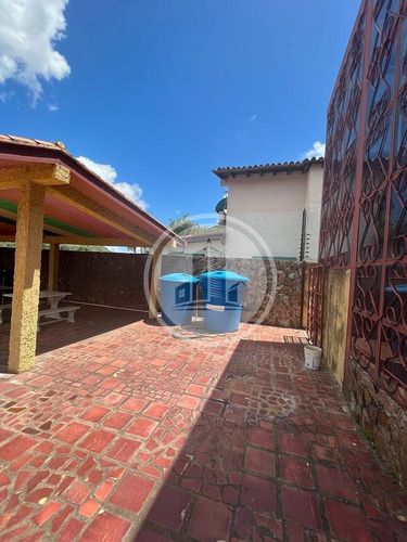 Imagen 15 de 17 de Se Vende Hermosa Casa En San Juan De Morros, Urb Antonio Miguel Martinez. 011jsc