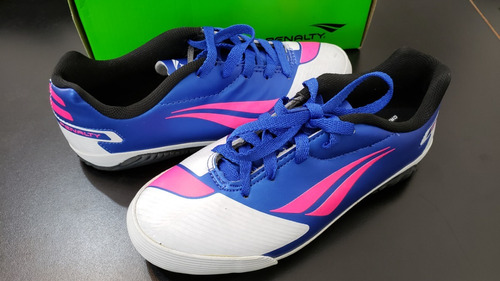 tenis futsal numero 33