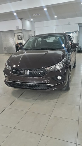 Fiat Cronos 1.8 16v Precision