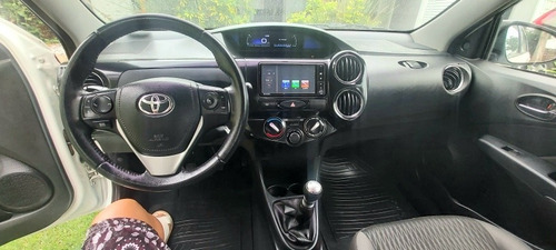Imagen 6 de 15 de Toyota Etios 2018 1.5 Sedan Xls