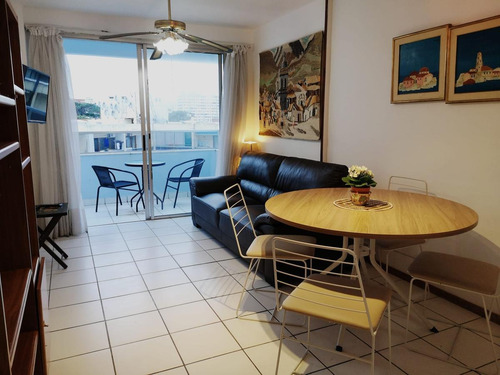 Imagen 2 de 14 de Venta Apartamento 1 Dormitorio Punta Del Este Garaje Balcón