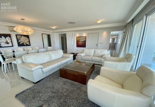 Imagen 4 de 30 de Apartamento En Venta 3 Dormitorios Y Servicio Playa Mansa Piso Alto Con Parrillero Propio - Punta Del Este Mansa
