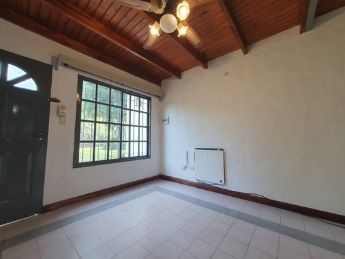 Departamento Tipo Dúplex En Venta En Belen De Escobar