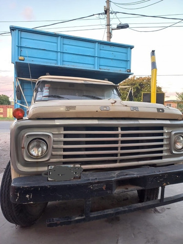 Imagen 3 de 9 de Ford 600 600