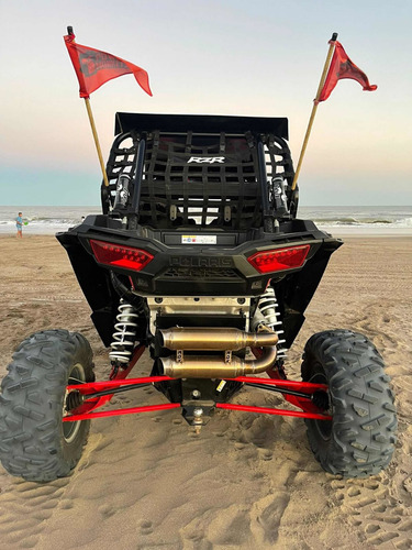 Imagen 2 de 7 de Polaris Rzr