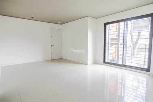 Venta Apartamento 2 Dormitorios Jacinto Vera Garibaldi Con Parrillero Propio Gastos Bajos.