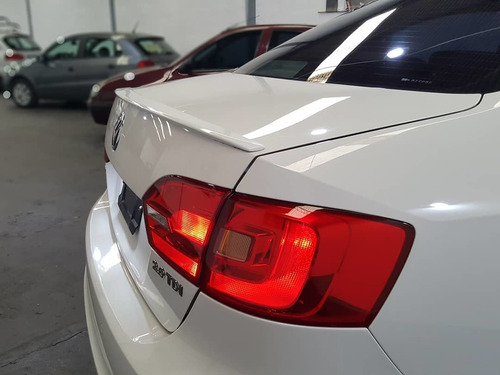 Volkswagen Vento 2.0 Luxury I 140cv Dsg 2013