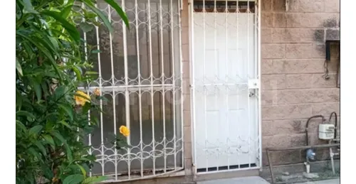 Venta De Casa En Fraccionamiento Santa Elena Cuautitlán. Sh05
