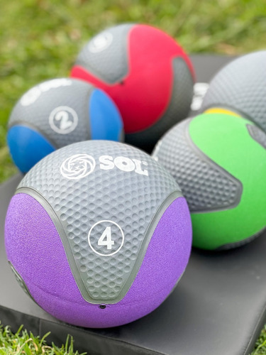 Imagen 2 de 3 de Pelota Con Peso 4 Kg Funcional Medicine Ball Con Pique