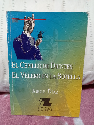 El Cepillo De Dientes El Velero En La Botella