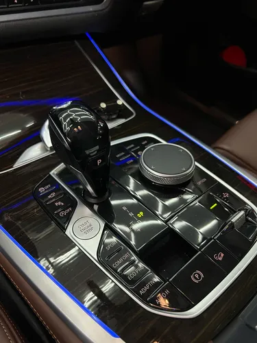 BMW X7 3.0 Xdrive 40i Pure Excelence