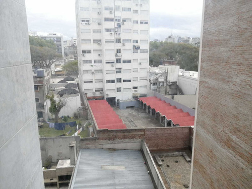 Imagen 2 de 13 de Alquiler Apartamento Monoambiente Parque Batlle City P 605 $15.000