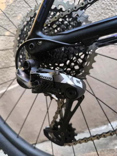 Full Carbono. 12 Vel. 10-52. Grupo Ram X01. Susp. Brain