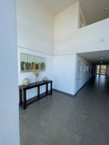 Departamento En Venta De 3 Dorm. En La Serena