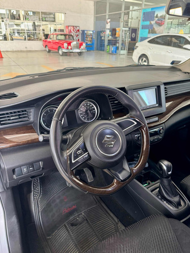 Suzuki Ertiga Gle Plus 2022 At