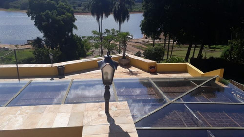 Imagem 2 de 24 de Bellíssima Chácara As Margens Da Represa E Em Condomínio - Ibiúna-sp - Chc51349v