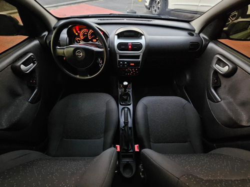 Chevrolet Corsa Corsa Sed. Premium 1.4 8V ECONOFLEX 4p