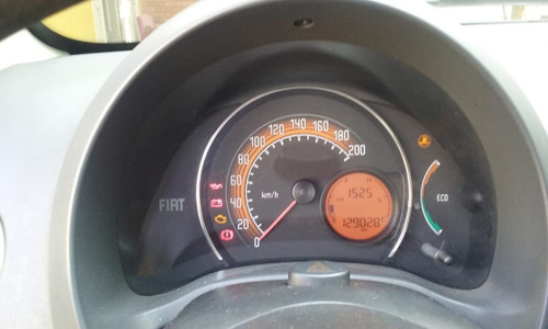 Fiat Uno Vivace 1.0 Flex 2012