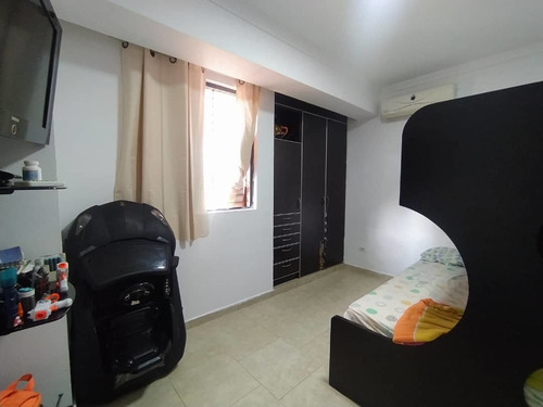 Imagen 11 de 23 de Rosaura Cortez Vende Apartamento En Valencia Urb. El Parral Res. Merlot Suites