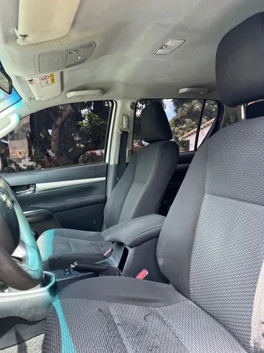 Toyota Hilux 2.4l