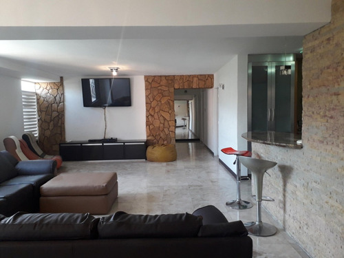 Apartamento En Venta En El Cafetal #24-10227 Josmary Sanjuan