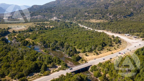 Imagen 1 de 13 de Ruta 40 - Meliquina