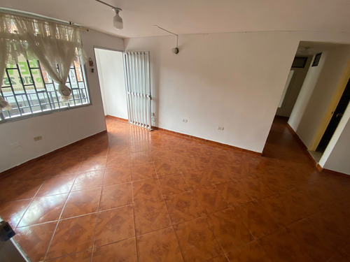 Apartamento En Venta En Envigado Sector El Trianon