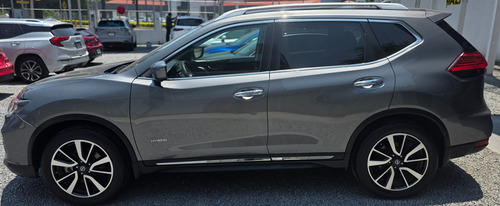 Nissan X-Trail 2.0 Exclusiv 2 Row Hybrid