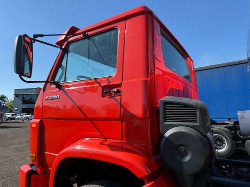 Vw 23.210 6x2 2004 Truck Com Tanque Inox De 18.000 Litros