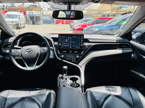 Toyota Camry 2.5 Xle Navegación At