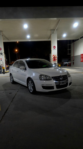 Volkswagen Vento 2.5 Luxury 170cv