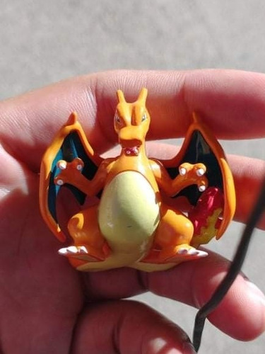 Pokémon Charizard Tomy