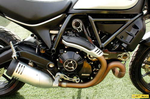 Ducati Scrambler Dark