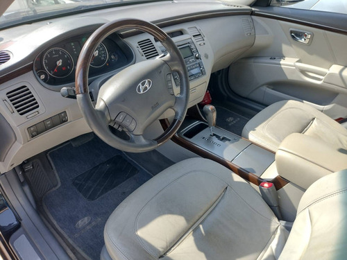 Imagem 12 de 15 de Hyundai Azera 3.3 Mpfi Gls Sedan V6 24v Gasolina 4p
