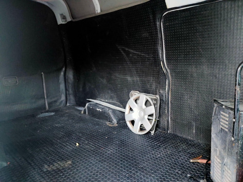 Imagen 8 de 11 de Nissan Urvan Panel Toldo Alto T/m A/a Diesel 2013