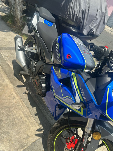 Carabela R8s 250cc