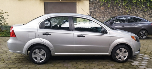 Imagen 8 de 14 de Chevrolet Aveo 1.6 Ls At Sedán 2016
