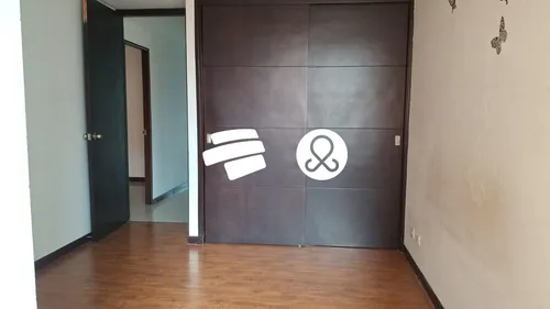 Vendo Apartamento En El Corazón De Laureles.