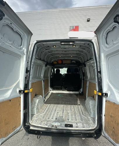 Ford Transit 2.2 Van Larga Techo Alto Custom Mt