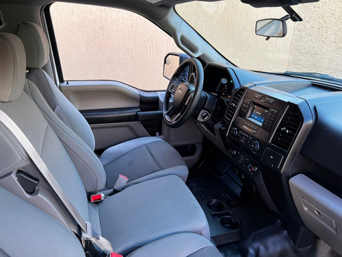 Imagen 9 de 15 de Ford F-150 Blanca 2019 Xlt V6 4x2 Automática Dakkar Autos