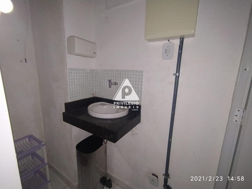 Imagem 6 de 9 de Sala Comercial No Coração Do Catete. Oportunidade! - 33172