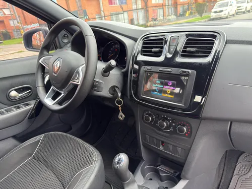 Renault Stepway 1.6 Expression / Zen