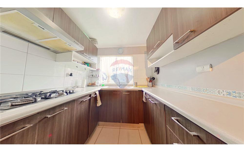 Acogedora Casa Aislada, 2 Pisos, Calle Tranquila, 3d; 3b, 2e
