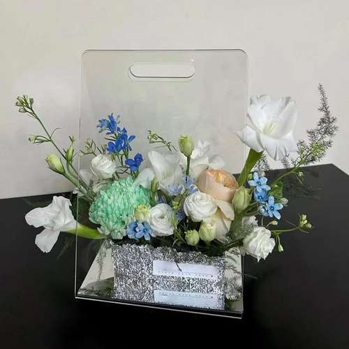 Jarrón De Mano Elegante Para Eventos Especiales