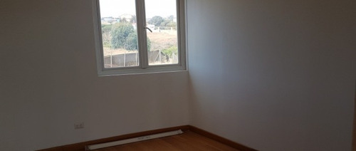 Se Vende Casa De 2 Pisos Calle La Isla Quintero Uf 16.500