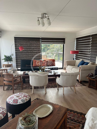 Casa En Venta De 4 Dorm. En Santo Domingo Oportunidad